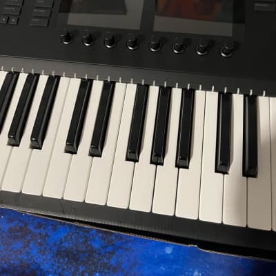 CA-SIO-PEA様専用】KOMPLETE KONTROL S61 MK2-