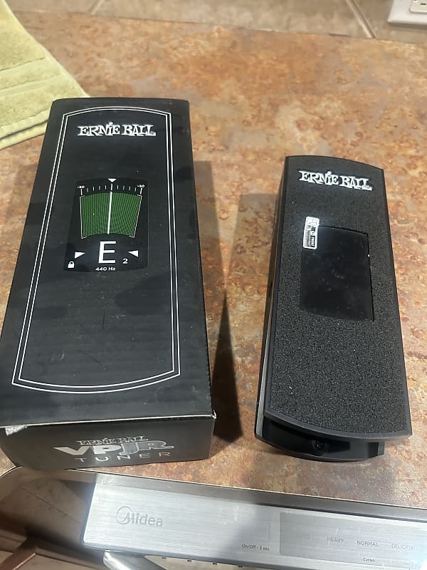 Ernie Ball VPJR Tuner