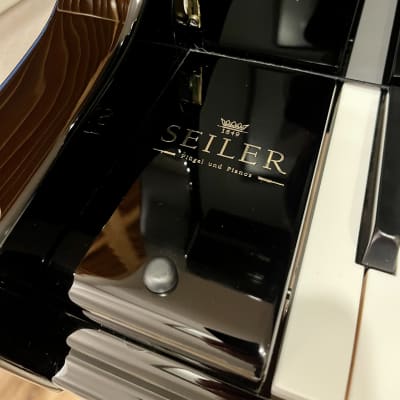 Like New Black High-Gloss Baby Grand Piano: Johannes Seiler GS-150 with Dampp-Chaser Piano Life Saver System installed! image 16