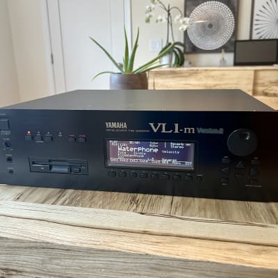 Yamaha VL1-M (Version 2) 1990s - Black image 1