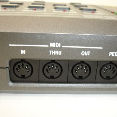 Vintage Siel MDP-40 MIDI Digital Percussion Drum Machine MDP 40 w/ Box image 9