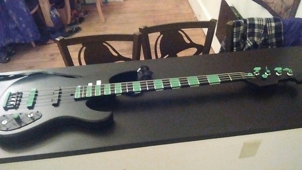Washburn on sale m10 bass