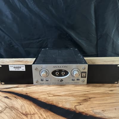 Avalon U5 Direct Box & Instrument Preamplifier | Reverb