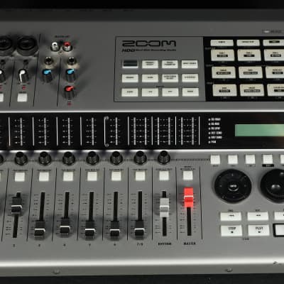 Zoom HD-8 Hard Disk Recording Studio 8-Track Recorder w/CD