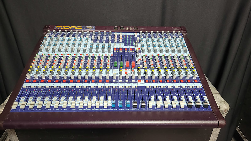 Midas Venice 240 24-Channel / 38-Input Mixing Console | Reverb