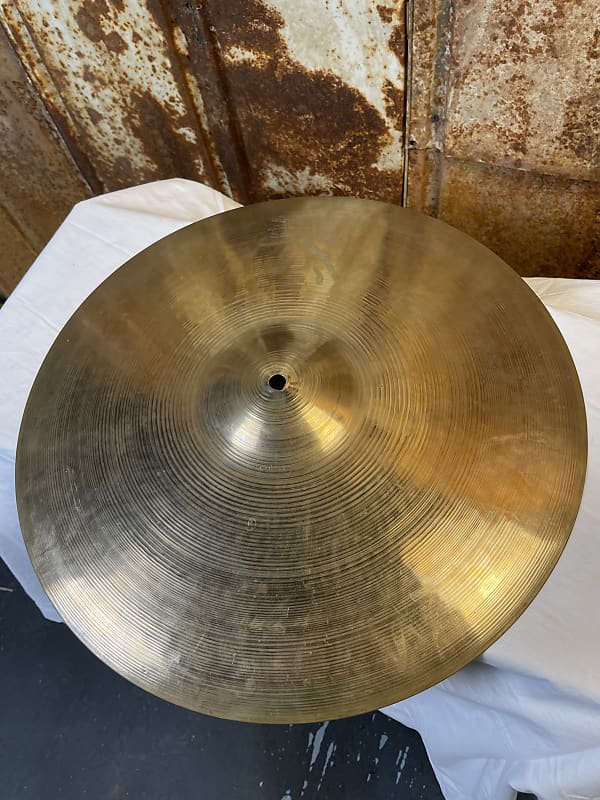 Zildjian 1950's 18" Crash/Ride Cymbal (1469g) (Used) Reverb