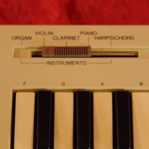 80年代 ヤマハ HandySound HS-200 ハンディサウンド 当時物 80年代 ヤマハ HandySound HS-200 ハンディサウンド 当時物