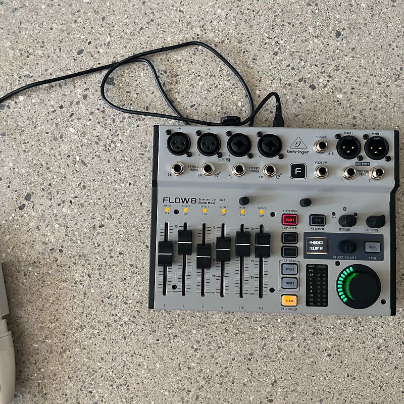 Behringer FLOW 88Input Digital Mixer Bluetooth USB Audio Reverb