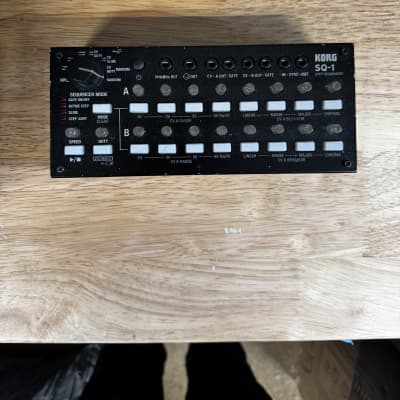 Korg SQ-1 No. 000420 1/1 extremely rad wow!