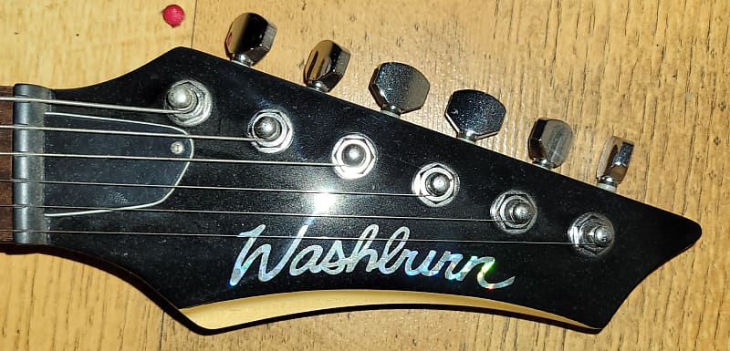 Washburn RX 10 Vintage Sunburst Electric Guitar FREE