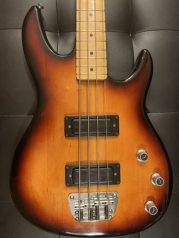 Peavey Foundation 1983 Burst With Ohsc Reverb 8670