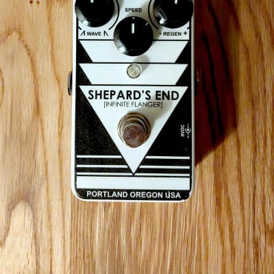 Mr. Black Shephard's End Through-Zero Flanger | Reverb