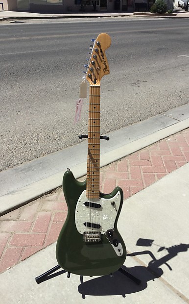 Fender Mustang Olive Green