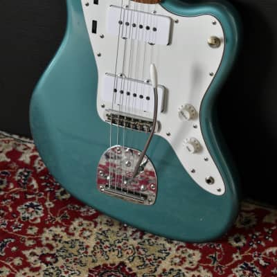 2002 Fender Japan JM66 Jazzmaster Ocean Turquoise Metallic, CIJ, Limited, Offset image 5