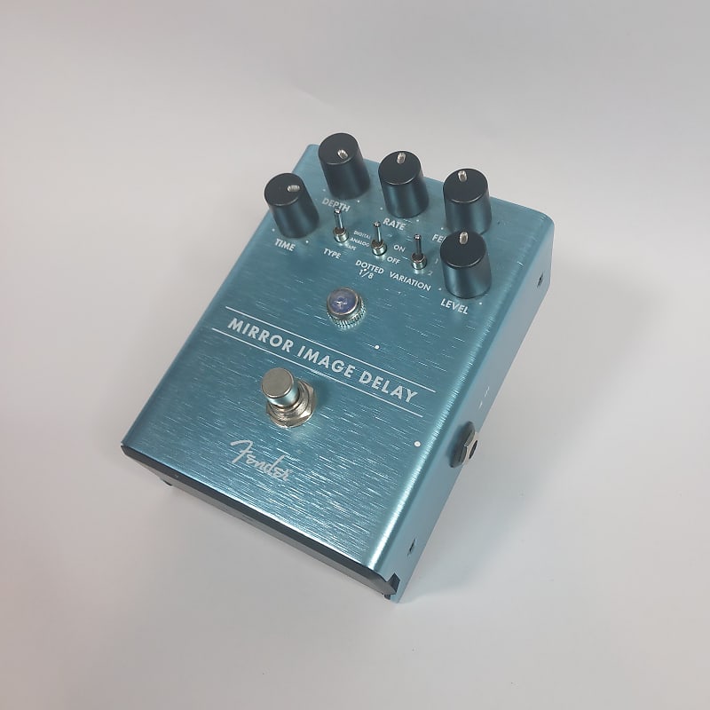 Fender Mirror Image Delay