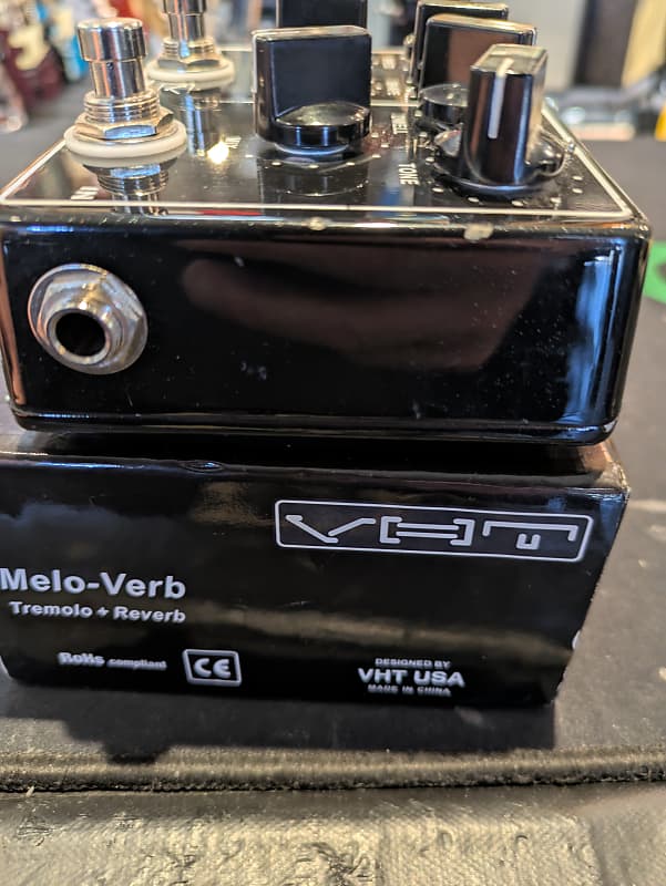 VHT AV-MV1 Melo-Verb Tremolo and Reverb Pedal | Reverb