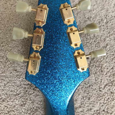 1992 Matteson Korina 58 Style Flying V electric guitar rare BLUE SPARKLE FINISH image 16