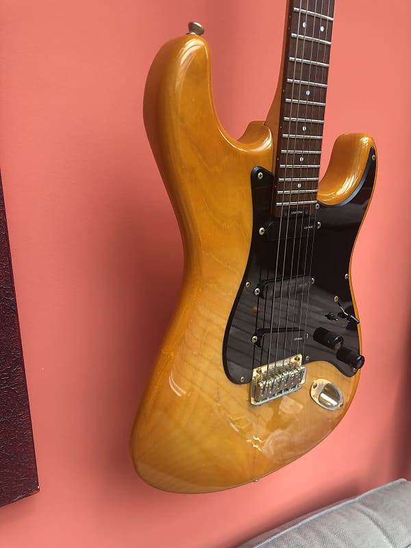 買取} Blade【Stratocaster Type / Gary Levinson スイス製