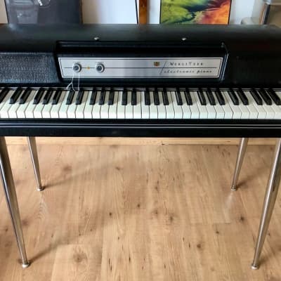 Wurlitzer 200A 64-Key Electric Piano 1974 - 1983 - Black (Serviced / Warranty) for sale