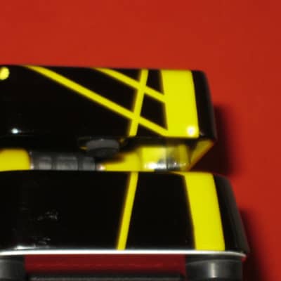 lightly used (generally clean with some imperfections) Dunlop EVH95 Eddie Van Halen Signature Cry Baby Wah  - also called CRY BABY EVH WAH EVH-95 (Yellow / Black) NO box, NO paperwork, NO battery, and NO adjustment hex wrench tool image 18