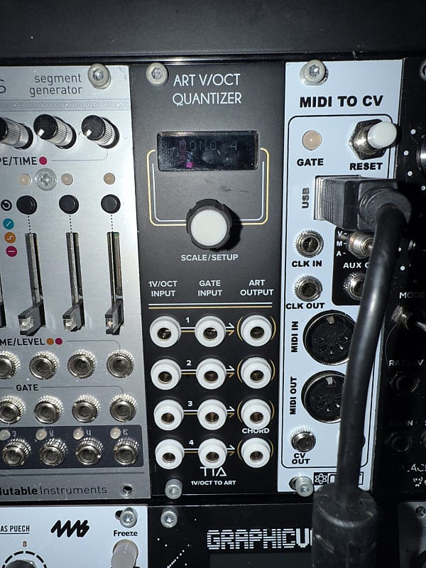 Tiptop Audio V/OCT QUANTIZER