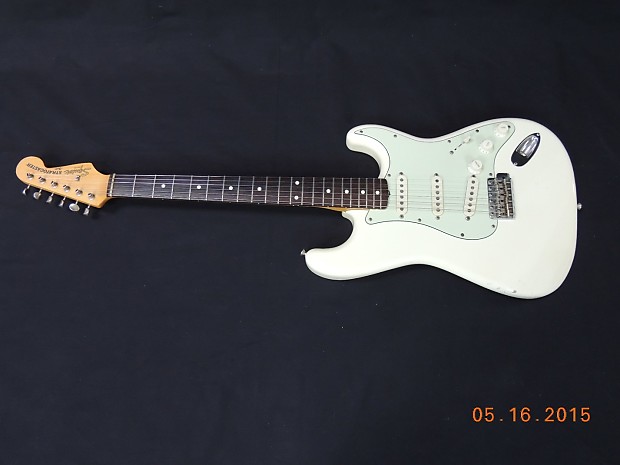 Fender Squier JV Serial, Export model Stratocaster. Closest