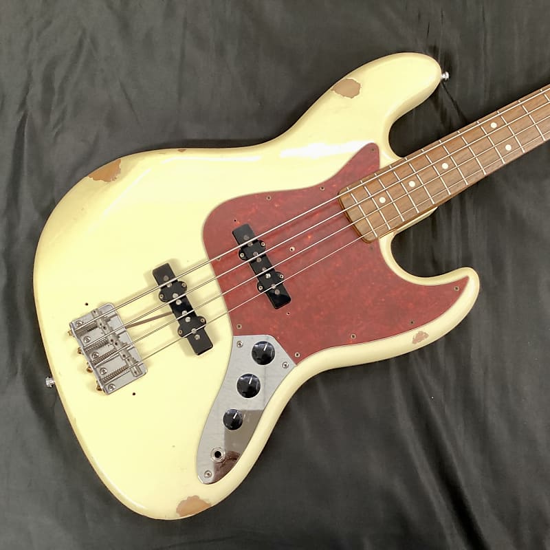 Fender Japan JB62/VWH O0 Serial