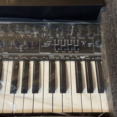 Novation AFX Station Limited Edition 25-Key Analog Synthesizer 2020 Black