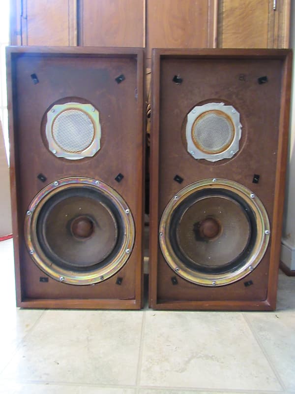 KLH Model 17 speakers in excellent condition | Reverb
