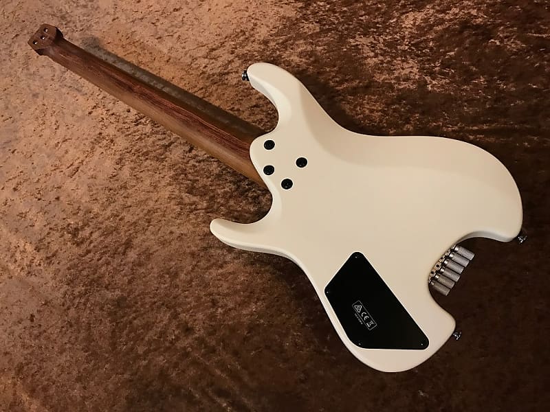 Ibanez ICHI10 -Vintage White Matte- ≒2.285Kg 【USED Ibanez ICHI10 -Vintage White Matte- ≒2.285Kg 【USED