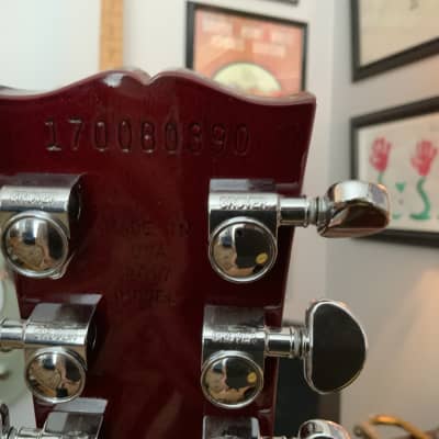 Gibson Les Paul Studio 2017 Wine Red image 3
