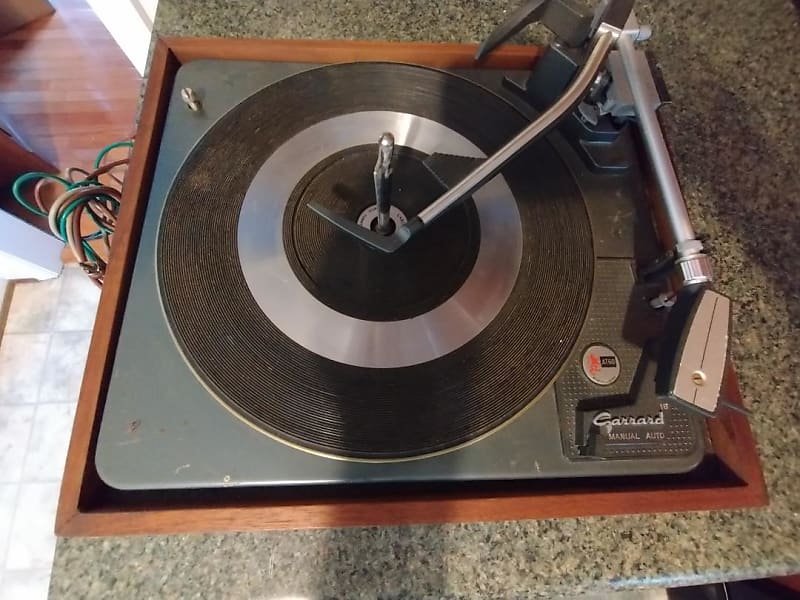 Garrard AT60 turntable working with issues. - 1960&#039;s  			