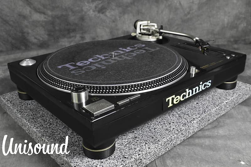 Technics SL-1200MK5G - Black in Very Good Condition