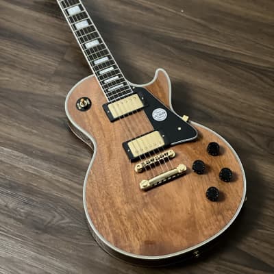 Tokai Love Rock Custom Shop LC-235 WR Premium Series in Wine