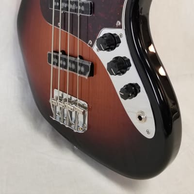 Fender Vintera '60s Jazz Bass, Pau Ferro Fingerboard, 3-color Sunburst image 2