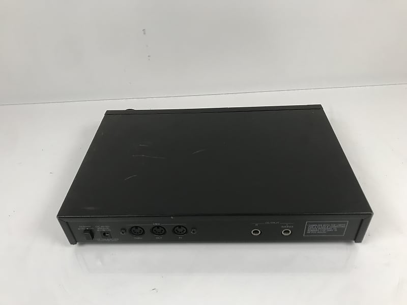Roland MT-32 Multi Timbre MIDI Sound Module | Reverb Roland MT-32 Multi Timbre MIDI Sound Module | Reverb