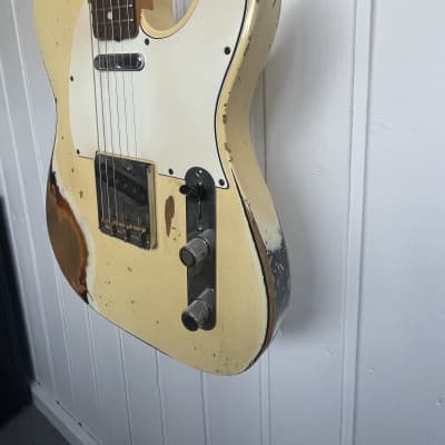 Fender  63  Telecaster Custom Shop Heavy Relic image 3