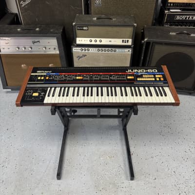 Roland Juno-60 61-Key Polyphonic Synthesizer 1983