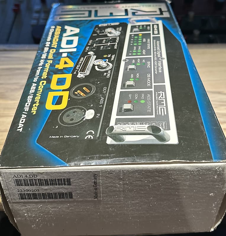 RME ADI-4 DD フォーマットコンバーター 8チャンネル 96kHz AES EBU ADAT 【現状品】 - 楽器、器材