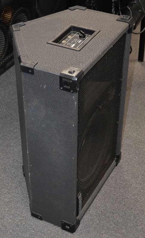 Yamaha SM15H II – 1×15 Floor Monitor Wedge Cabinets (Pair) – Used