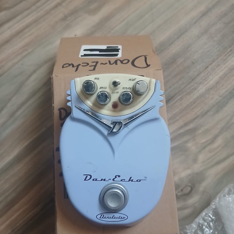 Danelectro Dan Echo