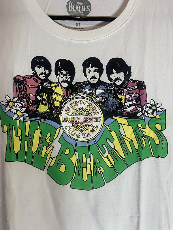 The Beatles xlarge White graphic preowned tshirt | Reverb