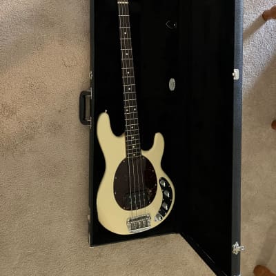 Ernie Ball Music Man StingRay 4 H | Reverb