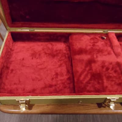 Crossrock Relief Series-Wooden Case For Les Paul Electric Guitars-Smoke Blue