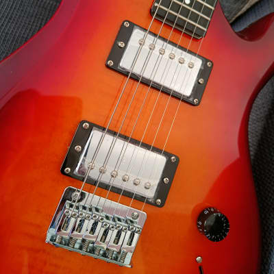 Journey Instruments Overhead Electric Cherry Sunburst Travel Guitar – OE990CB 2024 - Cherry Sunburst image 2