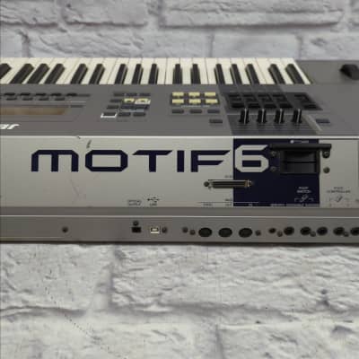 Yamaha Motif 6 Keyboard Synth Workstation image 9