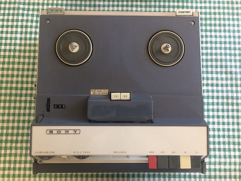 Sony TC-272 reel to reel Tapecorder