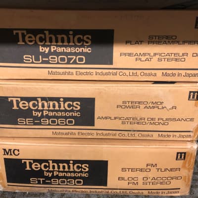 Technics SE-9060 Stereo/Mono Amplifier, SU-9070 Stereo Flat Preamplifier, ST-9030 Stereo FM Tuner image 2