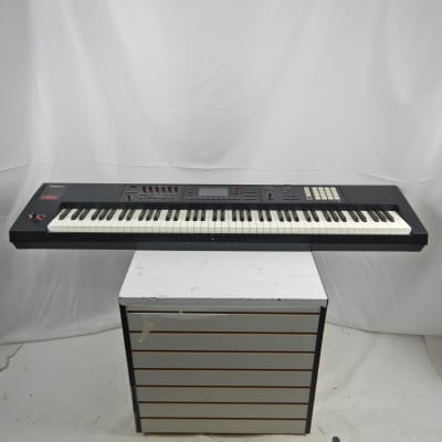 Roland FANTOM-08 88-Key Workstation Keyboard 2022 - Present - Black