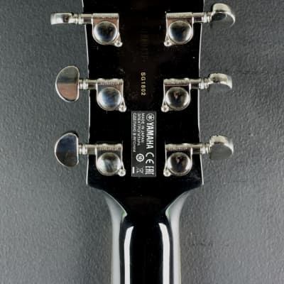 Yamaha SG1802 Electric Black w/case Pre-Owned image 8